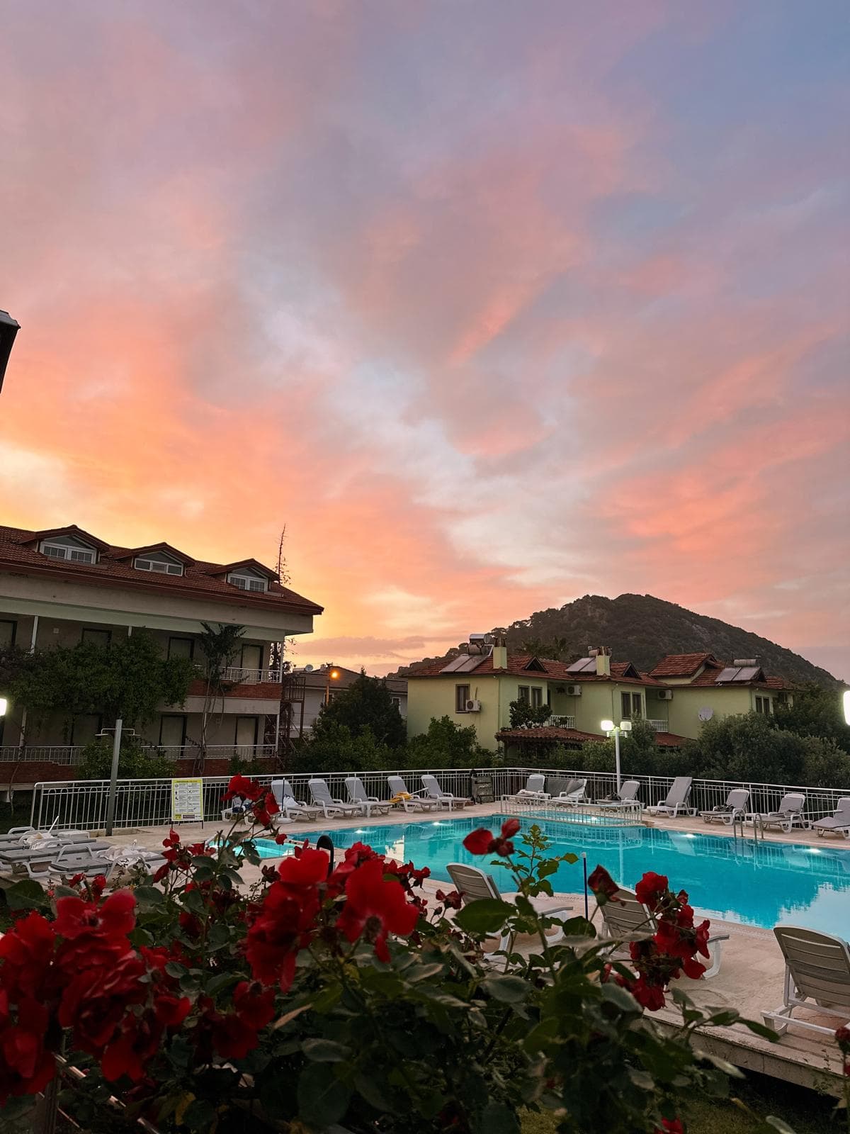 Dalyan manzarası, kanal ve doğa